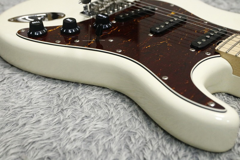 Near mint! Bacchus GLOBAL Series Stratocaster BST-650B OWH
