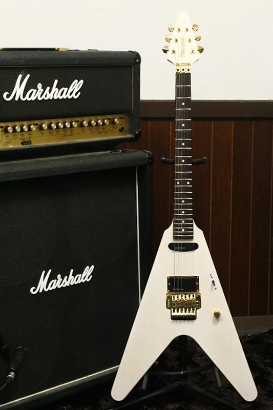ギター FERNANDES FV-80k 1990's made Fernandes Flying-V FV-80K See through white