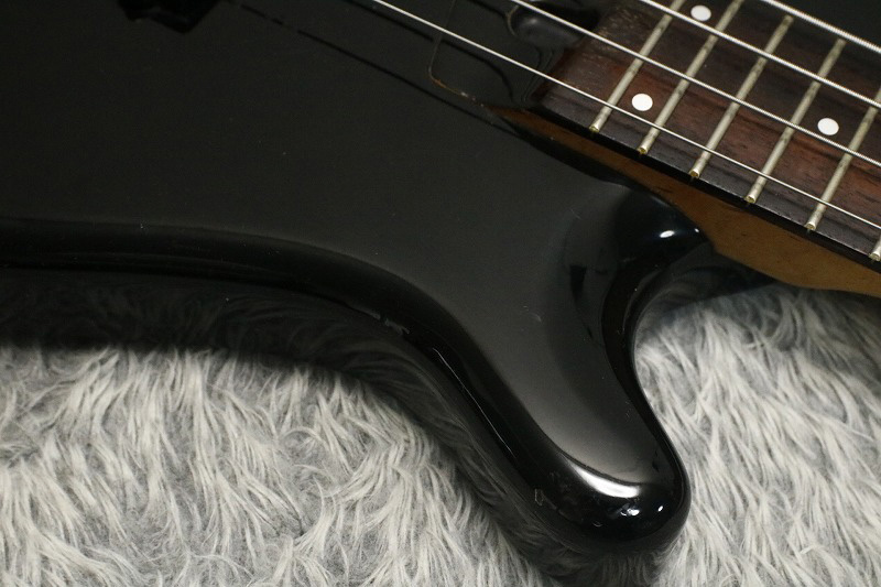 1990's made Fernandes Revolver series Electric Bass FRB-60