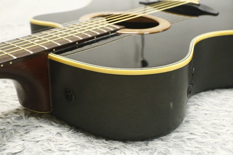 Yamaha APX-6S Electric-Acoustic Guitar Classic 1980s Model Black